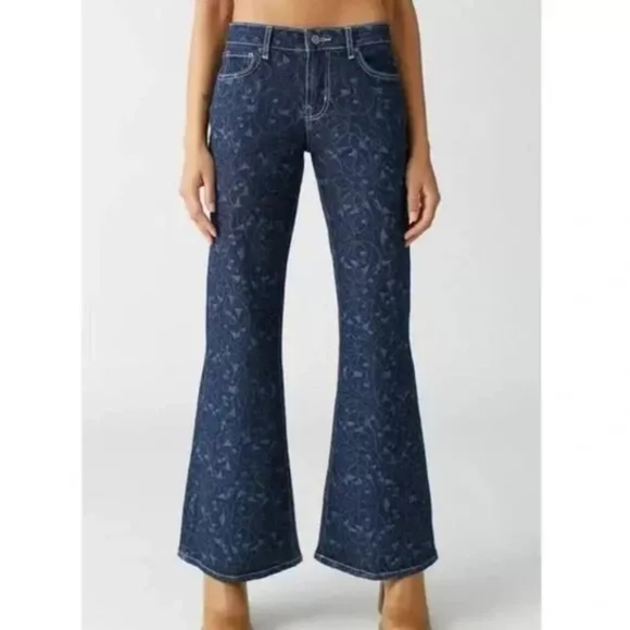 🆕️Urban Outfitters BDG Low Rise Flare Jeans Women’s Size 34 Dark Wash Print NWT - Picture 1 of 8